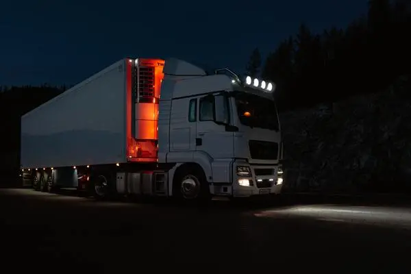 Enclosed car shipping give more protection to your vehicle.
